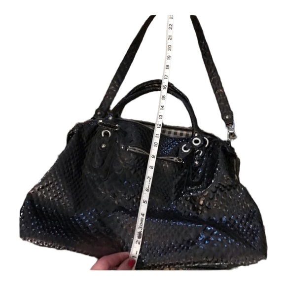 Jessica Simpson black XL alligator embossed patent leather bag crossbody strap - Picture 1 of 13